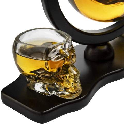 Skull Decanter Set With 2 Skull Shot Glasses