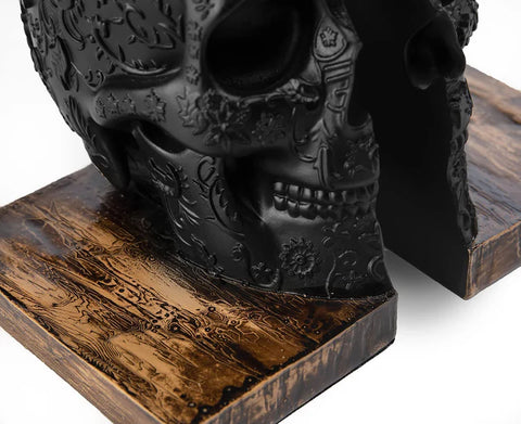 Skull Book Ends Gothic