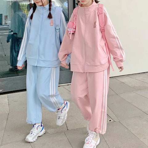 Pastel Hoodies & Sweatpants Outfits